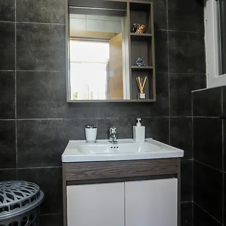 Exquisite 2 Bedroom With 2 Bathroom Apt, Best Area St Julians - 3 Mins Seafront דירה *